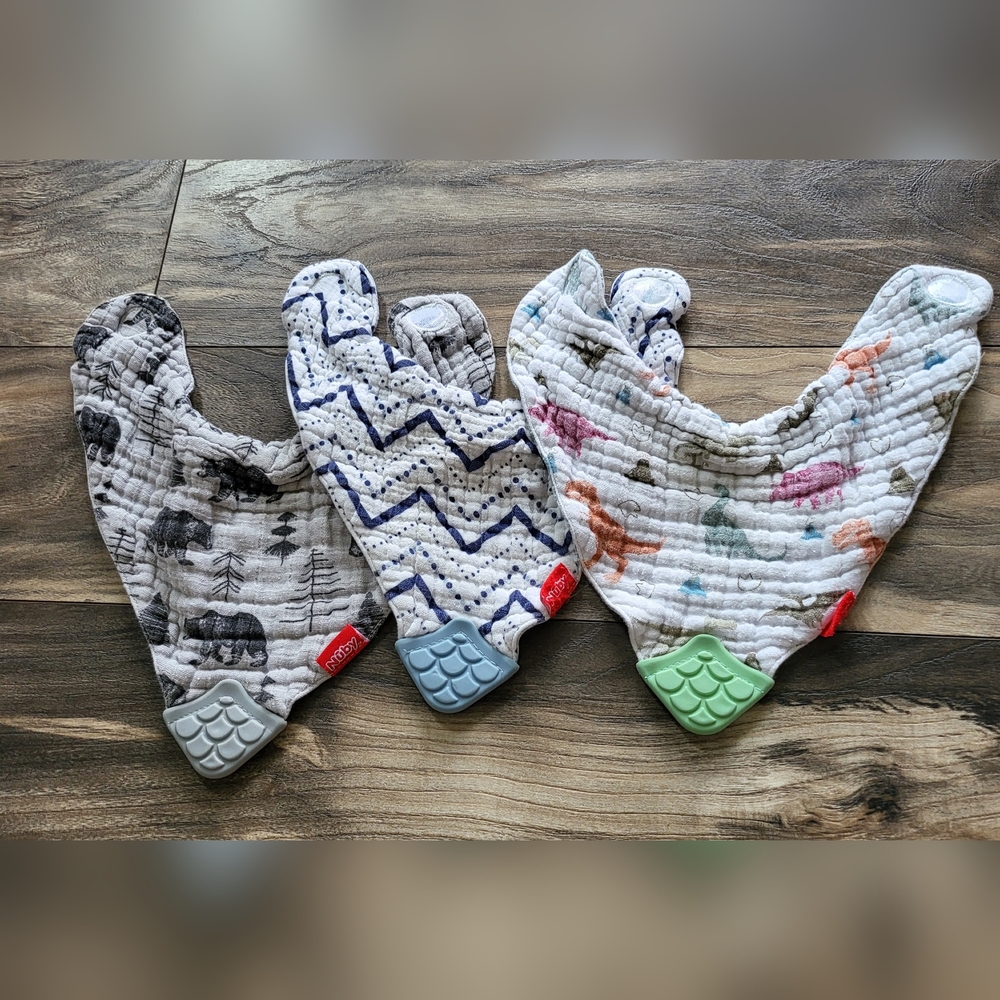 Muslin Teething Bibs